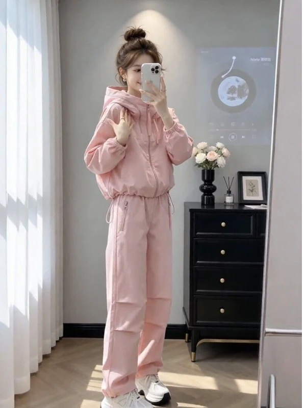 Fashionable Commute Sports Set Women's Autumn New All-Match Hooded Jacket Loose Pants Two-Piece Set Comfortable Polyester