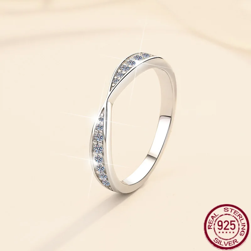 

New S925 sterling silver ring, moissanite ring, thick and simulated plated with PT950 gold for wedding jewelry