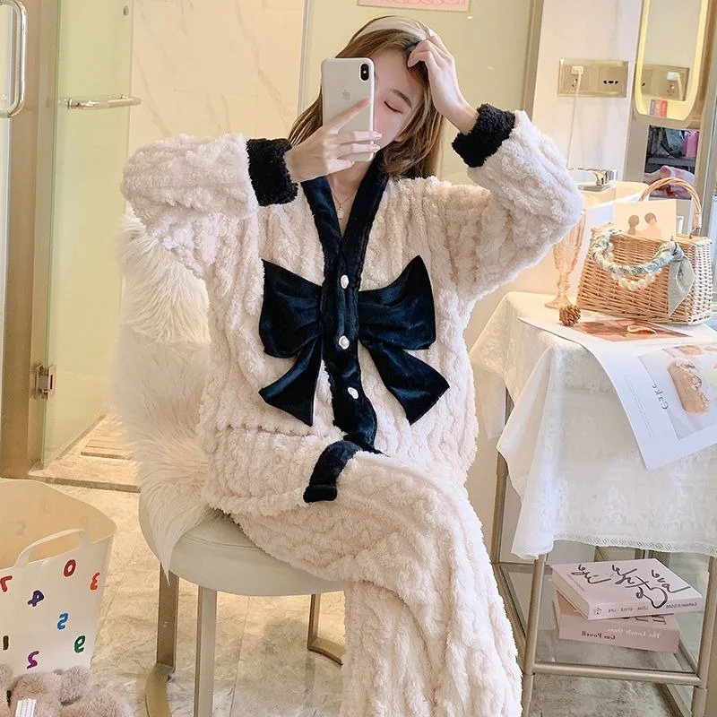 Women Coral Fleece Pajama Sets Big Bow Sweet Buttons V-neck Long Sleeve Flannel Sleepwear Soft Thicken Warm Pyjamas Student Cute