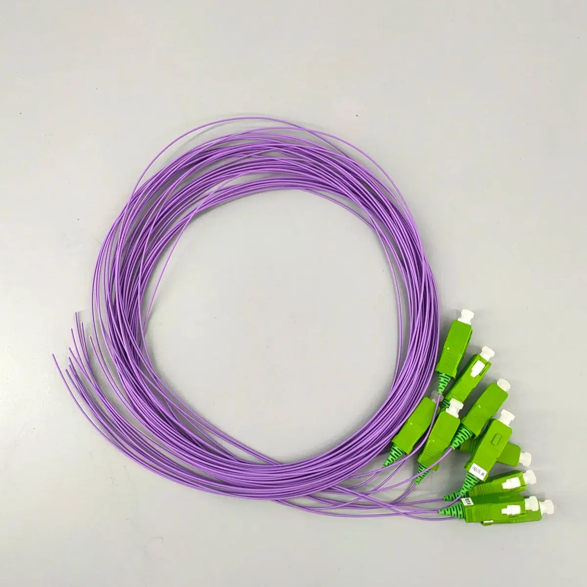 10pcs SC/APC Fiber Pigtail Single Mode Simplex 9/125μm 2m 0.9mm Indoor FTTH Fiber Optic Network Extension Cord