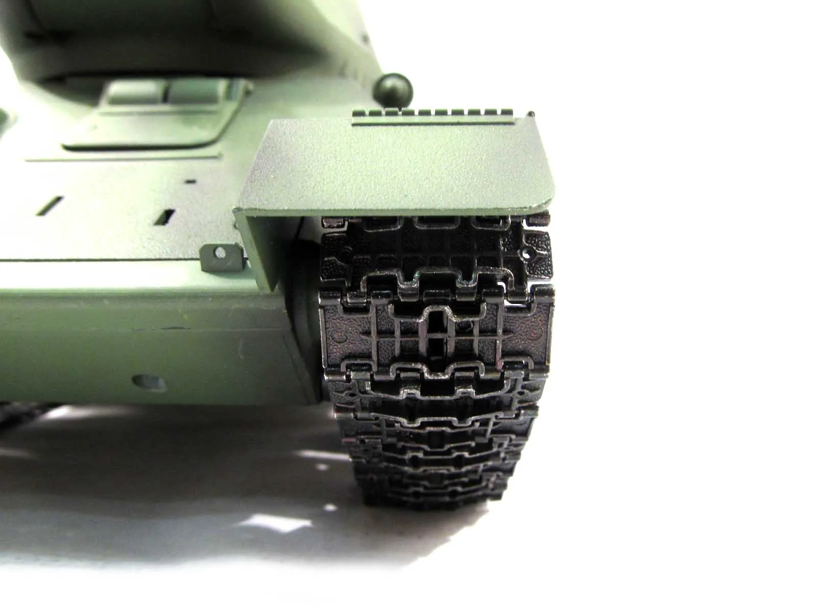 

Mato 1:16 MT155 metal tracks & metal sprockets metal idler wheels with bearing kit for 1:16 Heng Long Russian T-34/85 RC tank