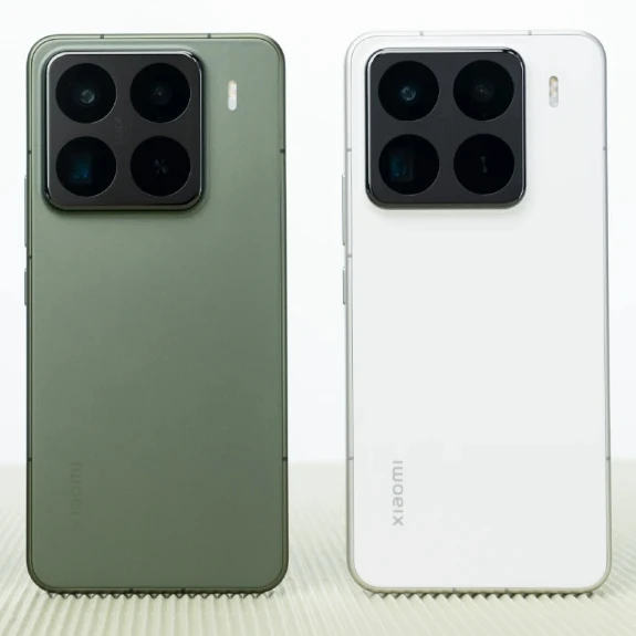 New Xiaomi 15 Pro Smartphone CN Version 6.73" 2K AMOLED Display Snapdragon 8 Elite 6100mAh 90W Hyper Charge Leica 50MP OIS