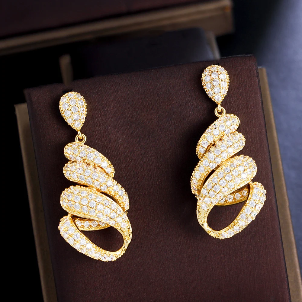 ThreeGraces Luxury Fashion Micro Pave Cubic Zirconia Yellow Gold Color Long Twist Lines Drop Earrings for Women Jewelry E1053