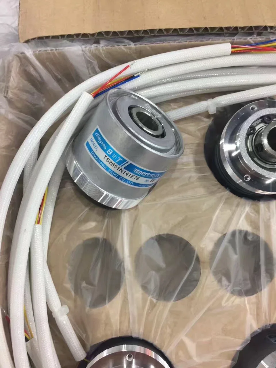 

For TAMAGAWA TS2651N141E78 Rotary Encoder