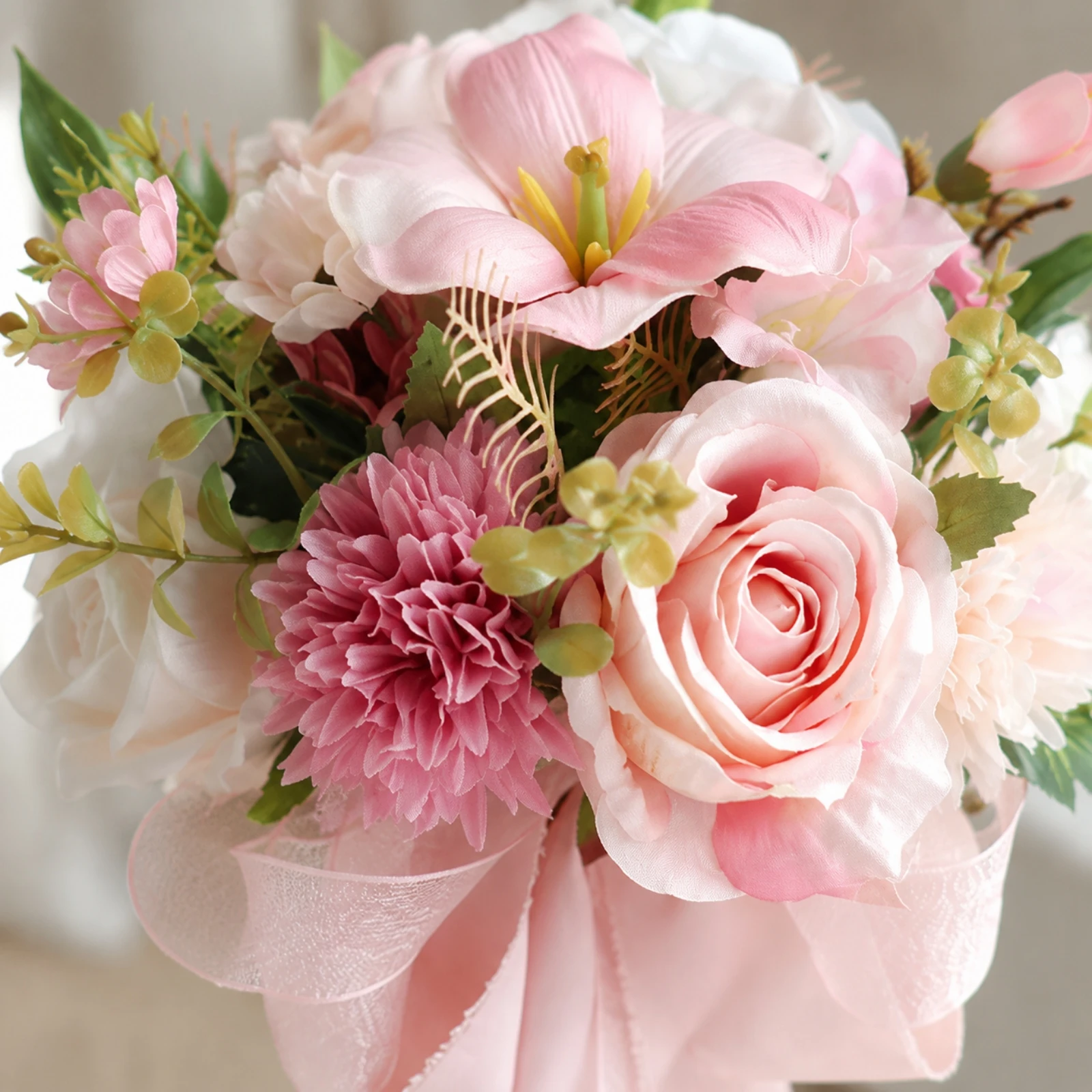 Artificial Silk Flower Bridal Hand Bouquet Wiltcomplimentary Silk Flower Wedding Bouquet with Ribbon Tails Flowers Classic