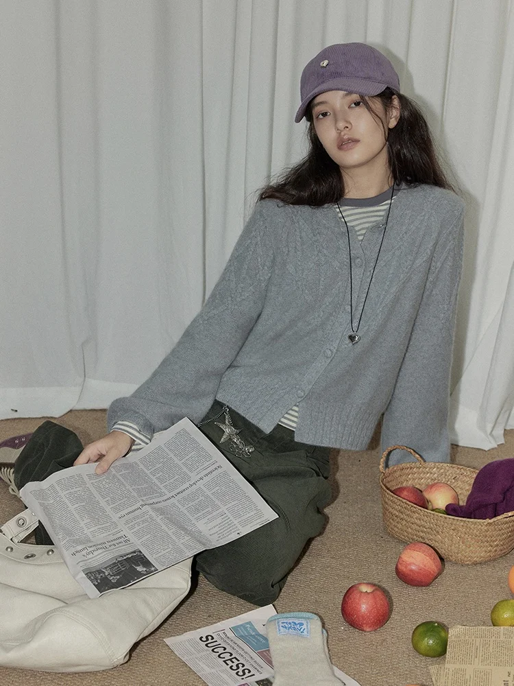 

Вязаный кардиган из кроличьего меха с V-образным вырезом, женский, весна-осень, новинка, повседневный свитер, одежда для многослойных образов, простой стиль