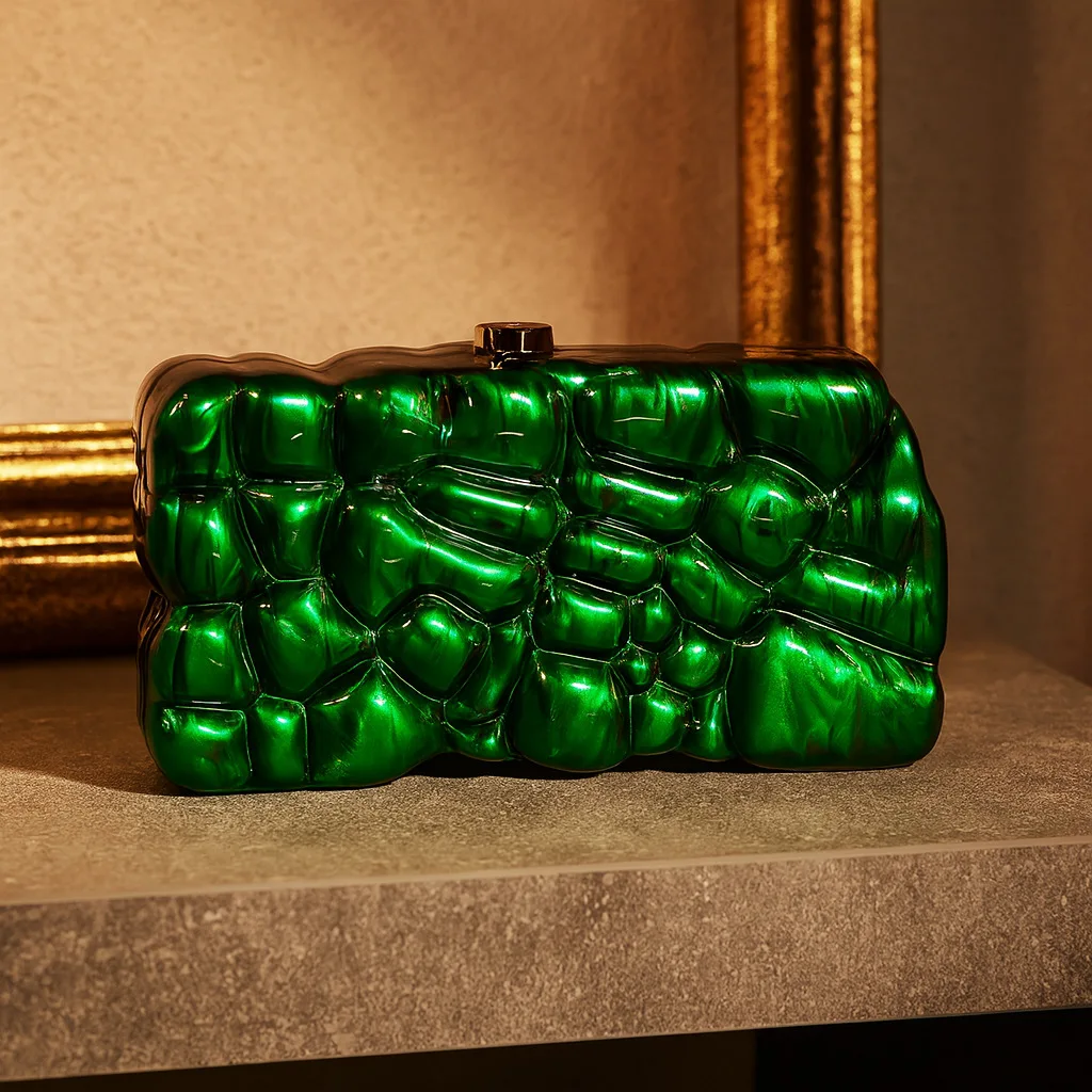 

New shoulder oblique span bag, special-shaped shell acrylic bag, fashionable wedding dinner clutch bag