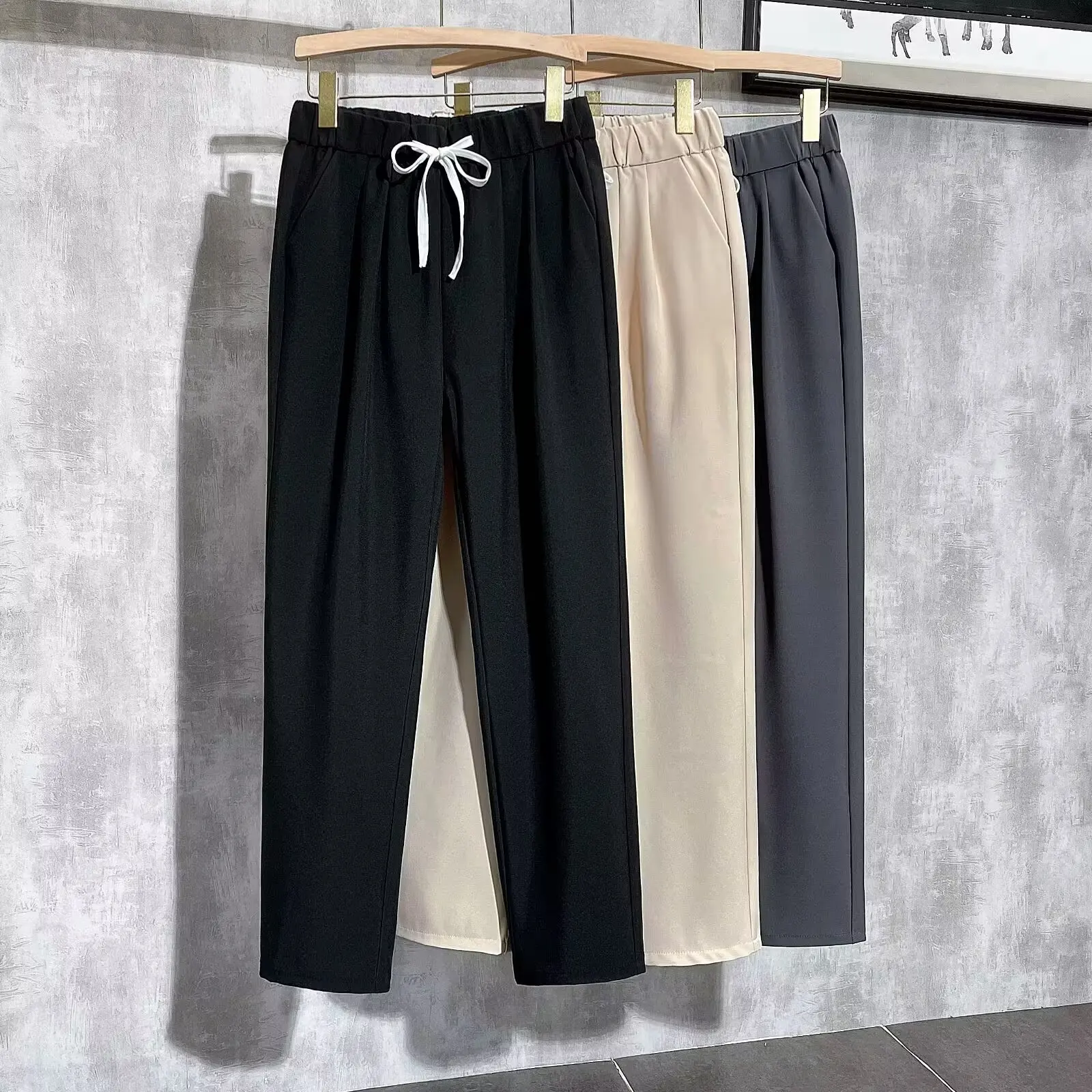

Trendy Korean Style Men's Suit Pants Summer 2025 Loose Fit Straight Leg Nine-Tenths Casual Westwear Cool Style Youth Popular