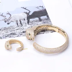 Europa America Fashion Style Women Lady placcato Color oro impostazioni Full Cubic zircone Green Eyes Leopard Open Ring bracciale