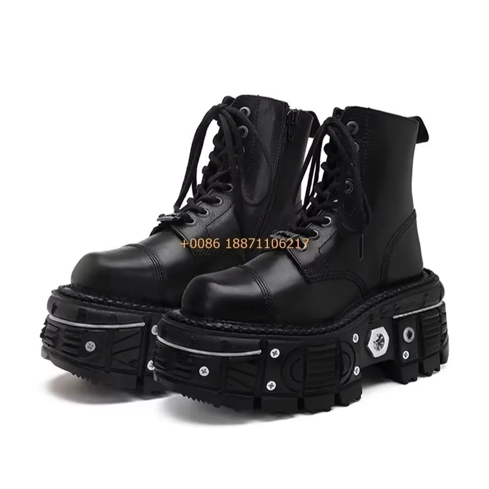 

Новые уличные мотоциклетные ботинки в стиле панк-рок 2025, спортивные повседневные короткие ботинки с металлическими заклепками на толстой подошве, модные уличные ботильоны на шнуровке