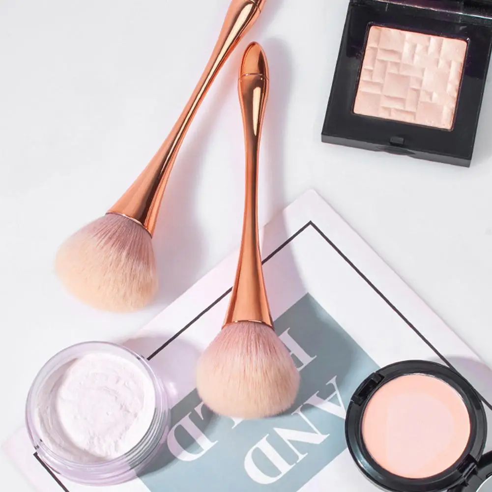 Kuas Rias แปรงปัดแก้มแบบนุ่มสเปรย์เดี่ยวขนาดใหญ่แปรงคอนซีลเลอร์และเครื่องมือความงาม