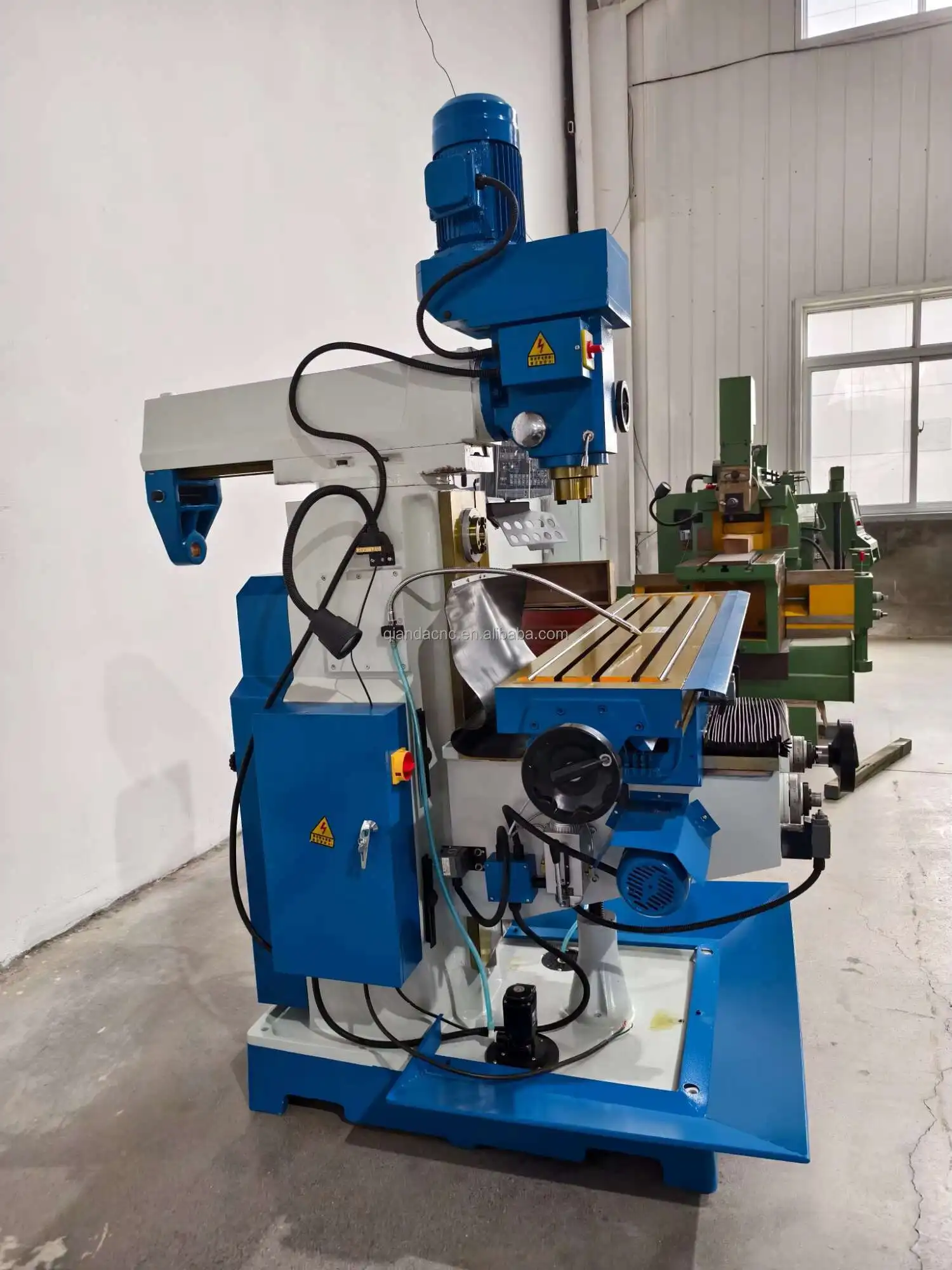 Zx6350c/Zx6350d مطاحن يدوية متعددة الوظائف شديدة التحمل عمودية Drilg & Horizontal Milg Hine Gear Drive