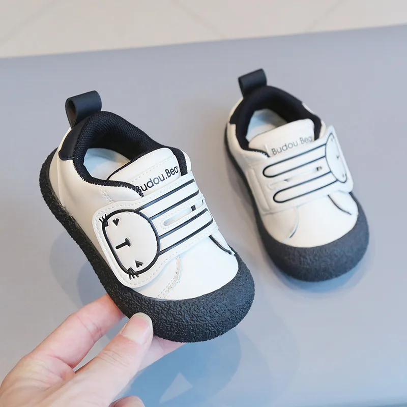 Toddler Casual Shoes Soft Bottom Non-slip Baby Shoes Kids Boys Girls Comfort Leather Sneakers Fashion Cartoon Single Shoes Tenis