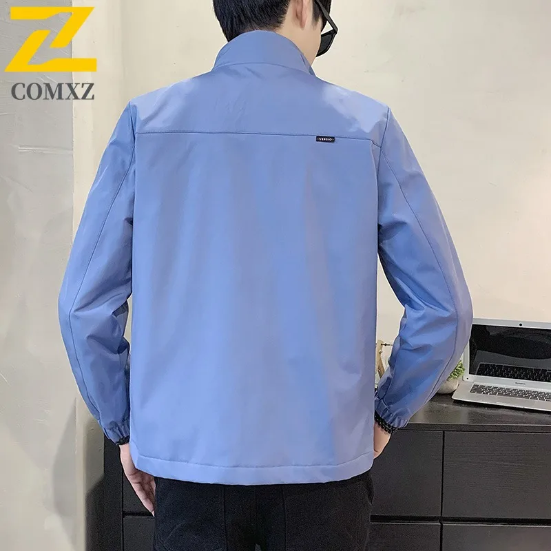 سترة COMXZ 2025 للرجال بياقة واقفة لربيع وخريف الشباب، معطف عصري كاجوال خفيف الوزن