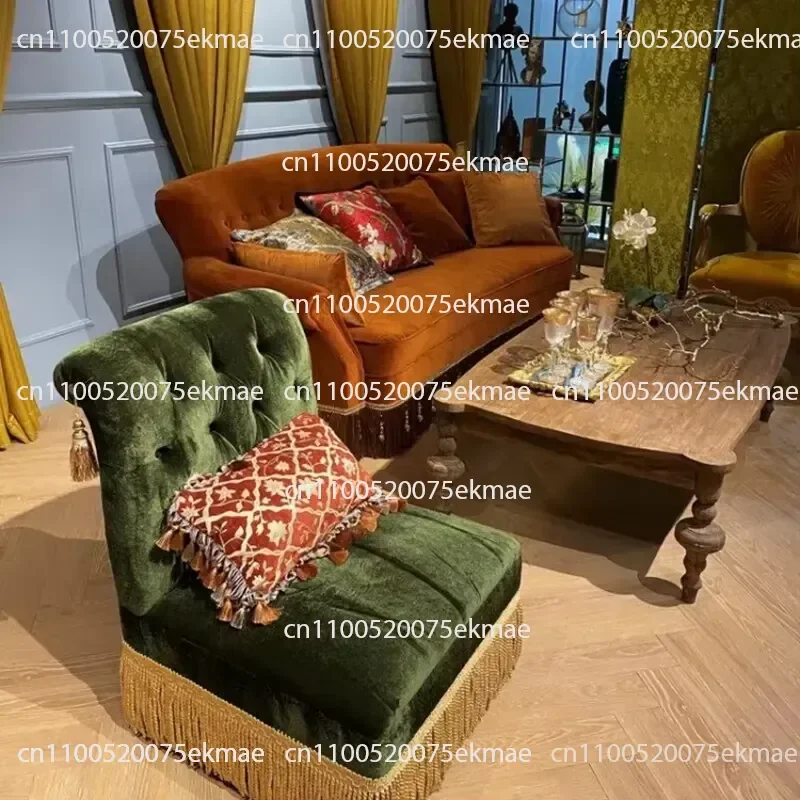 Classic French Velvet Lounge Chair with Fringed Trim, Retro Style, Suitable for Living Rooms, Bedrooms, Bed and Breakfasts