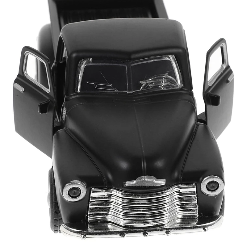 Retro Old Pickup Truck Model Vintage Truck Figurine Alloy Car Vehicle Model Toy Table Centerpiece Truck Decoration Black