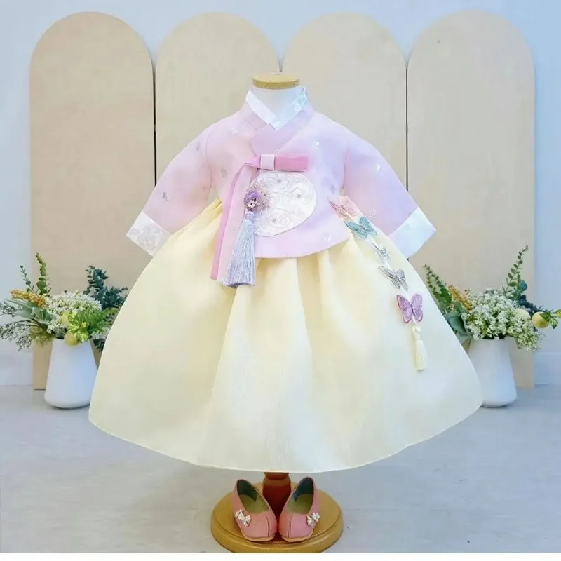 

Girls Traditional Korean Hanbok Dress Children Stage Ancient Nation Dance Wear Kids Folk Dance Clothing Party Cosplay Costume