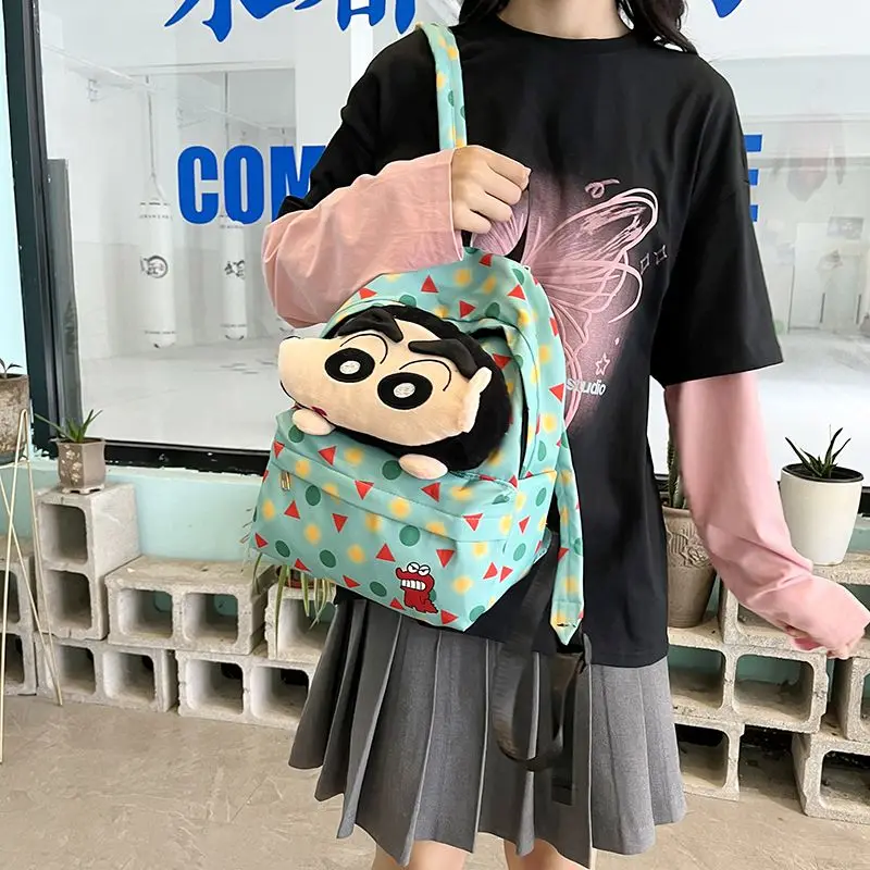 

Плюшевые куклы Crayon Shin-chan, рюкзаки для мужчин и женщин, сумки с героями мультфильмов, повседневные дорожные сумки для пеших прогулок, путешествий, кемпинга, рюкзак, подарки на день рождения