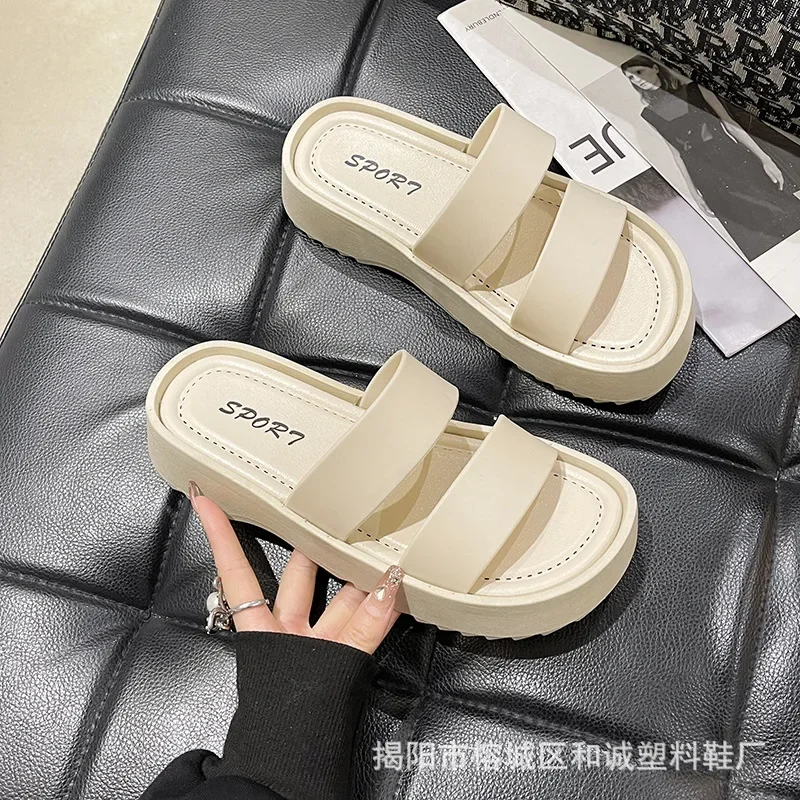 2025 Luxury Woman Sandals Ladies Platform Slippers Designer Slides Outdoor Casual Beach Hook Loop Slippers Non Slip Flip Flops