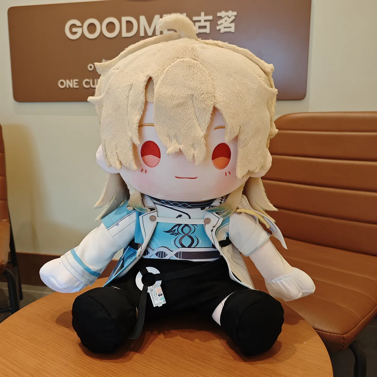 40CM Game Wuthering Waves LUUK HERSSEN Doll Plush Sitting Posture Cotton Toy Cartoon Birthday Gift  Plushie Mascot Pillow