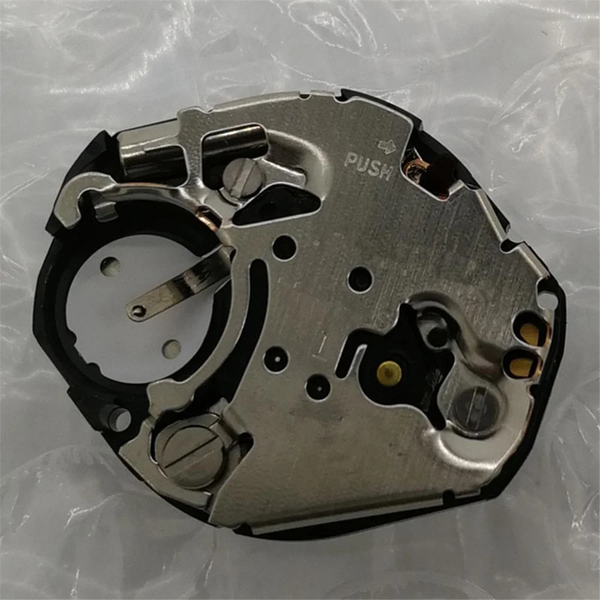 Cyl-Quartz Crystal …