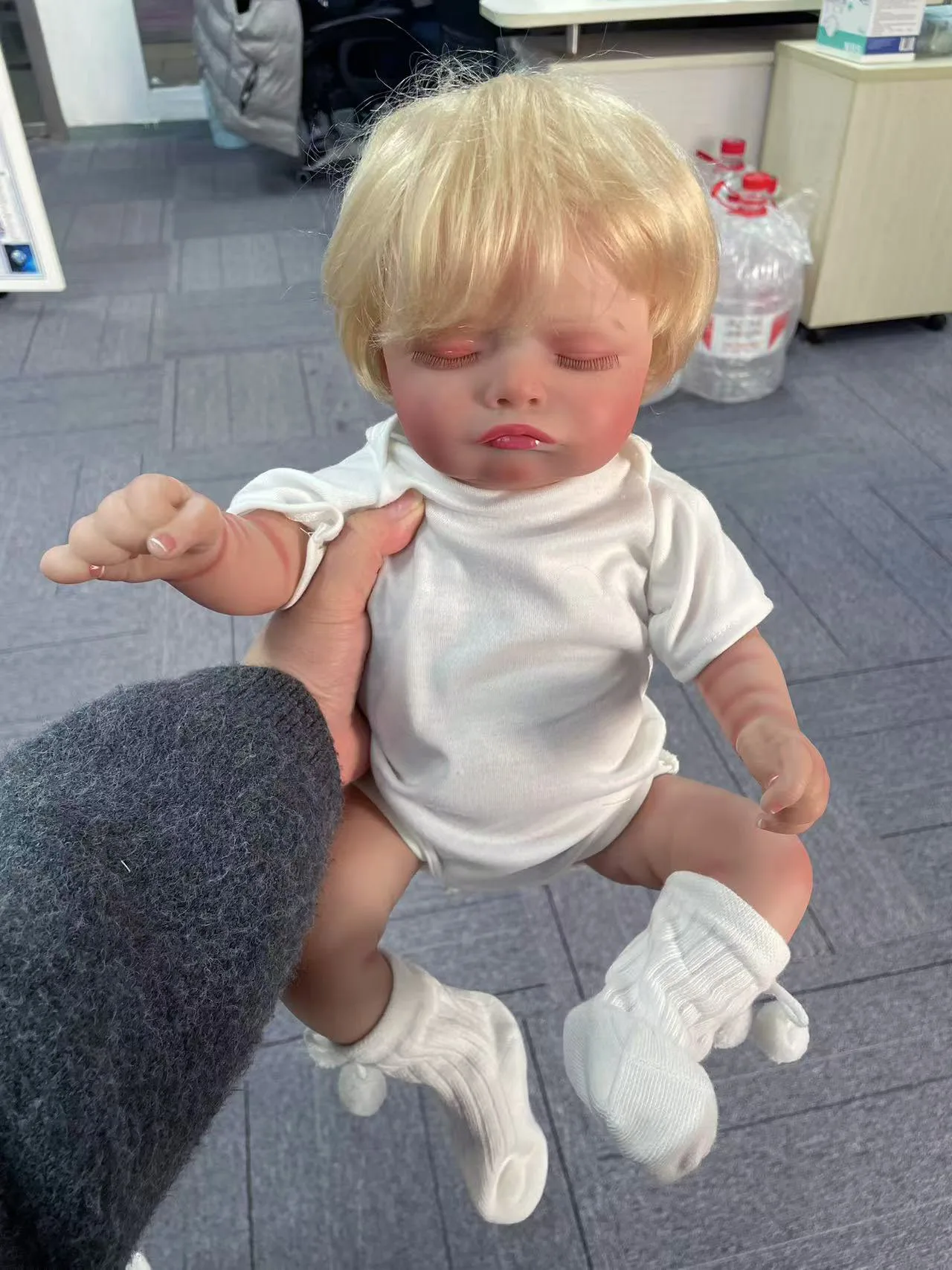 45CM Rosalie Cloth Body/Full Vinyl Body Already Painted Finished Sleeping Reborn Baby With Visible Veins and Hand Rooted Hair