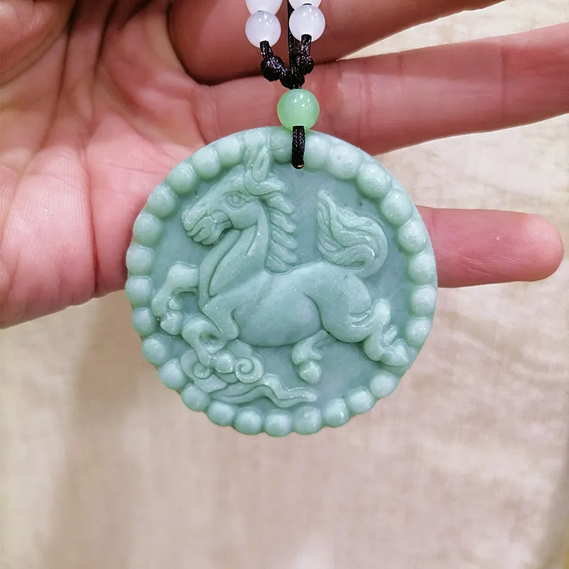 

Light green natural hand-carved horse pendant fashion boutique jewelry men's and women's horse jade necklace gift
