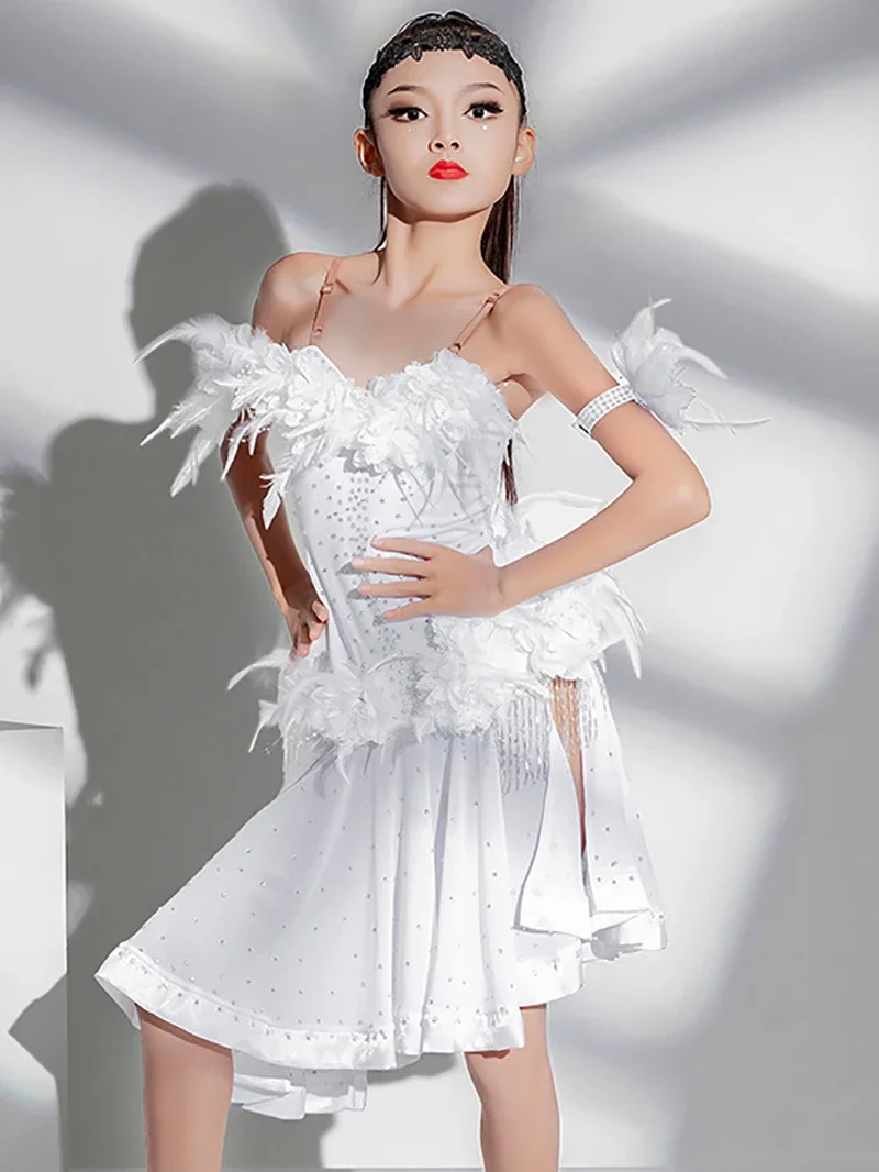 فستان رقص لاتيني للسيدات للأطفال والبنات ملابس مزهرة من الريش لقاعة الرقص والتدريب الاحترافي ملابس رقص رومبا تشا تشا