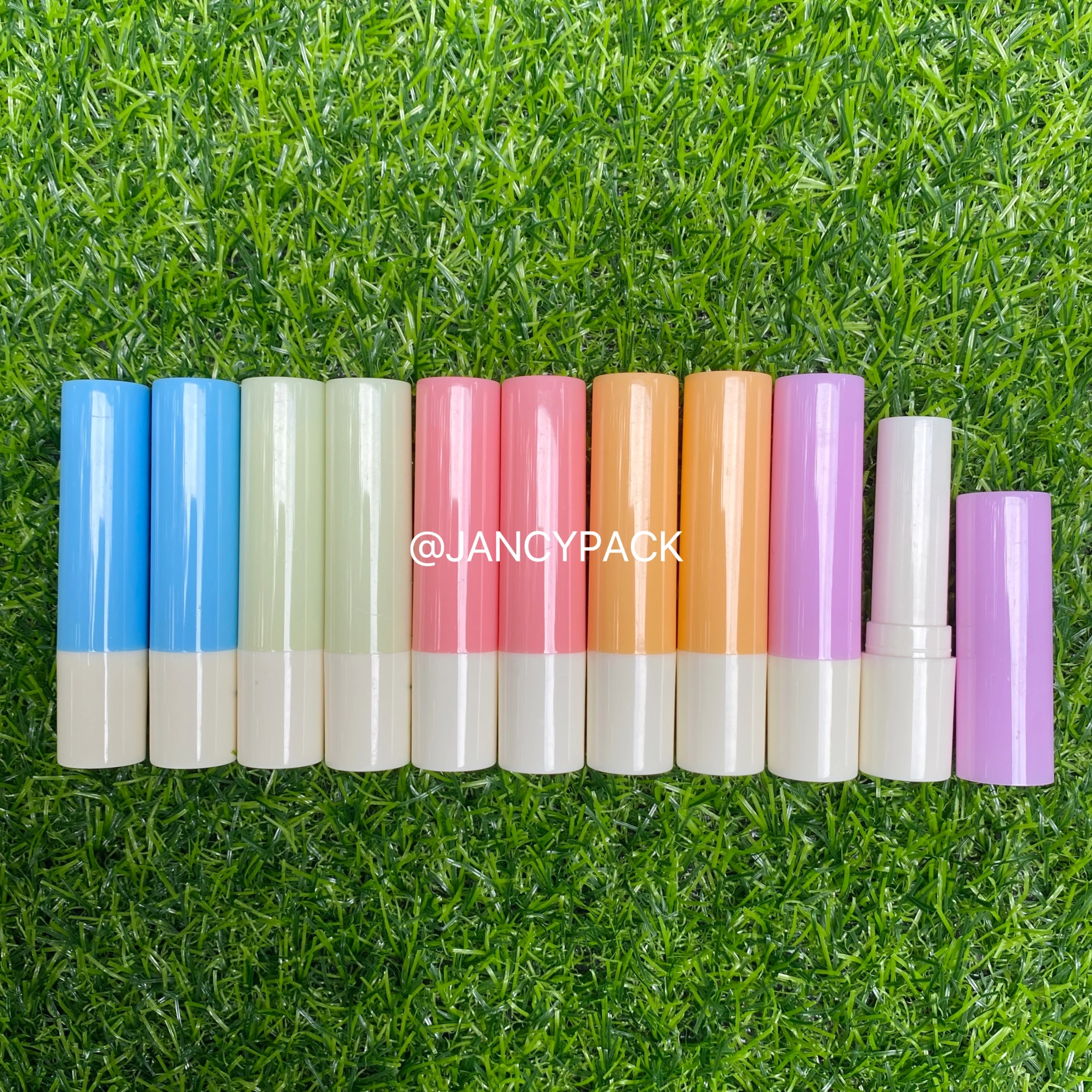 Refillable Lipstick Tube Lip Balm Containers Empty Cosmetic Containers DIY Lipstick Production Lip Balm Stick Tube Custom Logo