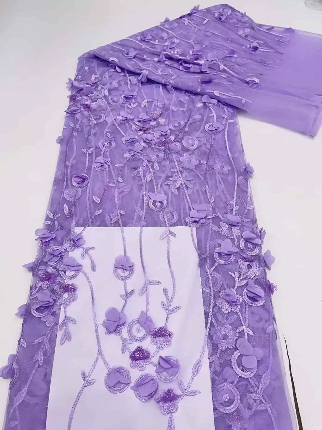 Tela de encaje 3D de lujo, última tela de encaje de lentejuelas de tul, apliques bordados 2025, tela de encaje nigeriano africano para costura de vestidos