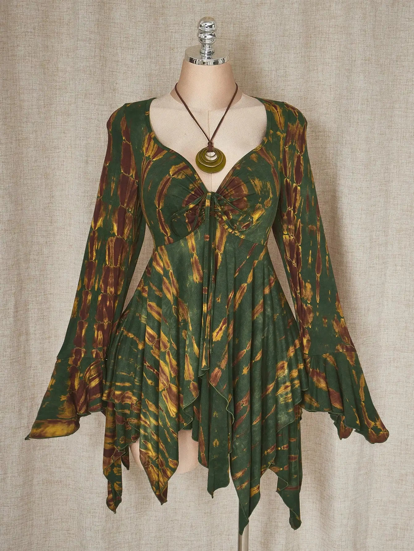 

Women's Bohemian Green Tie-Dye Dress with Sweetheart Neck, Ruched Bust, Flared Sleeves & Asymmetrical Hem