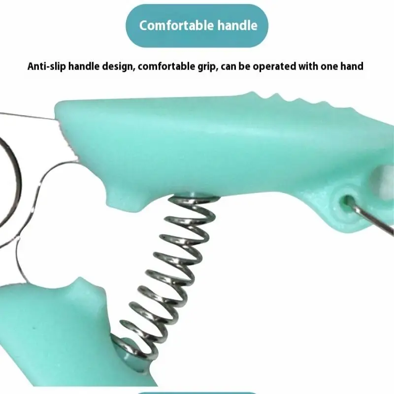 1Pcs Portable Paper-Cutting Art Tool Scissors Clothes Needlework Cutter Mini Pocket Scissors Cute Craft Scissors Thread Trimmer