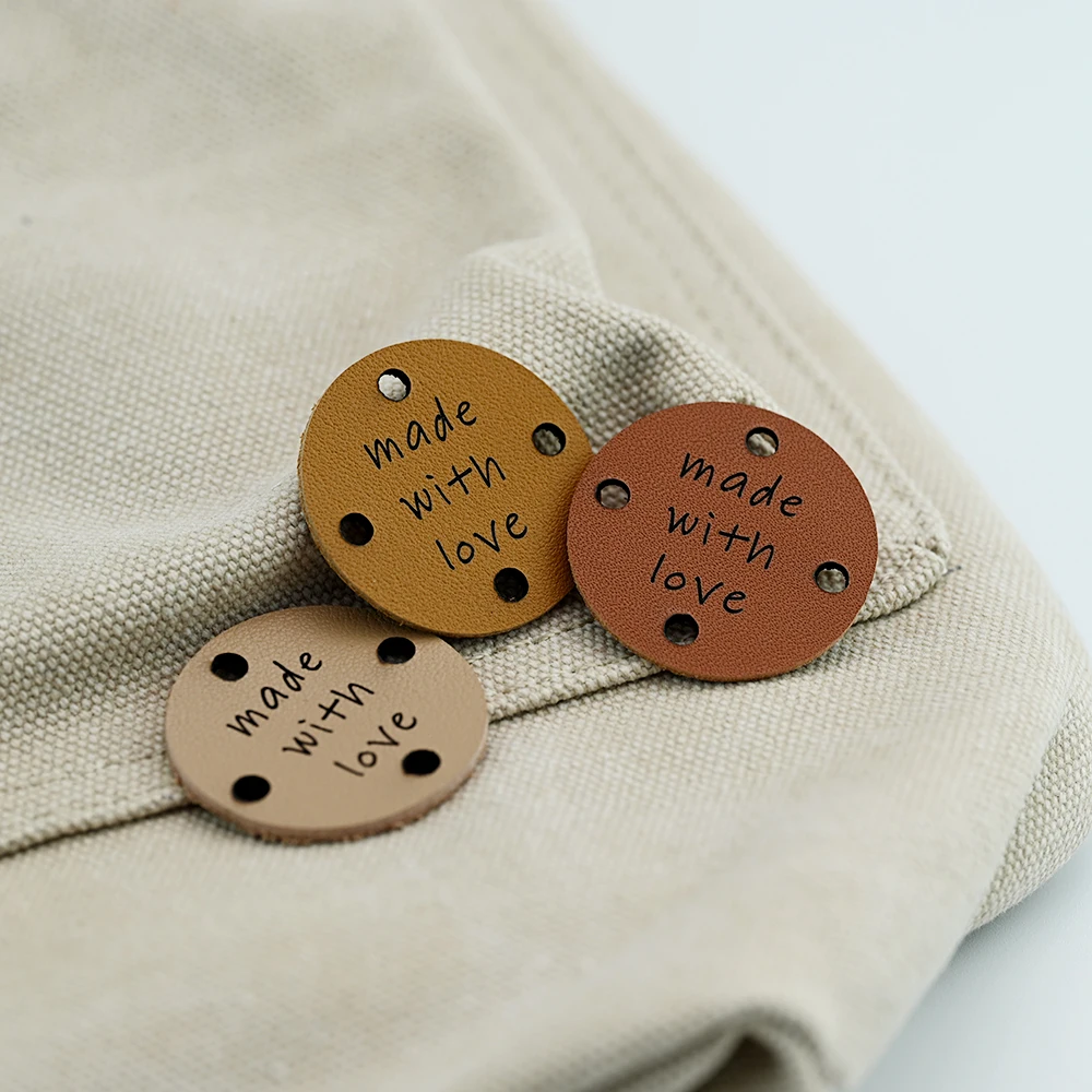 

Custom Round Leather Tags 32mm Laser Engraved Personalized Logo DIY Crafts Clothing Bags Hats Eco-Friendly 1mm Pre-Punched