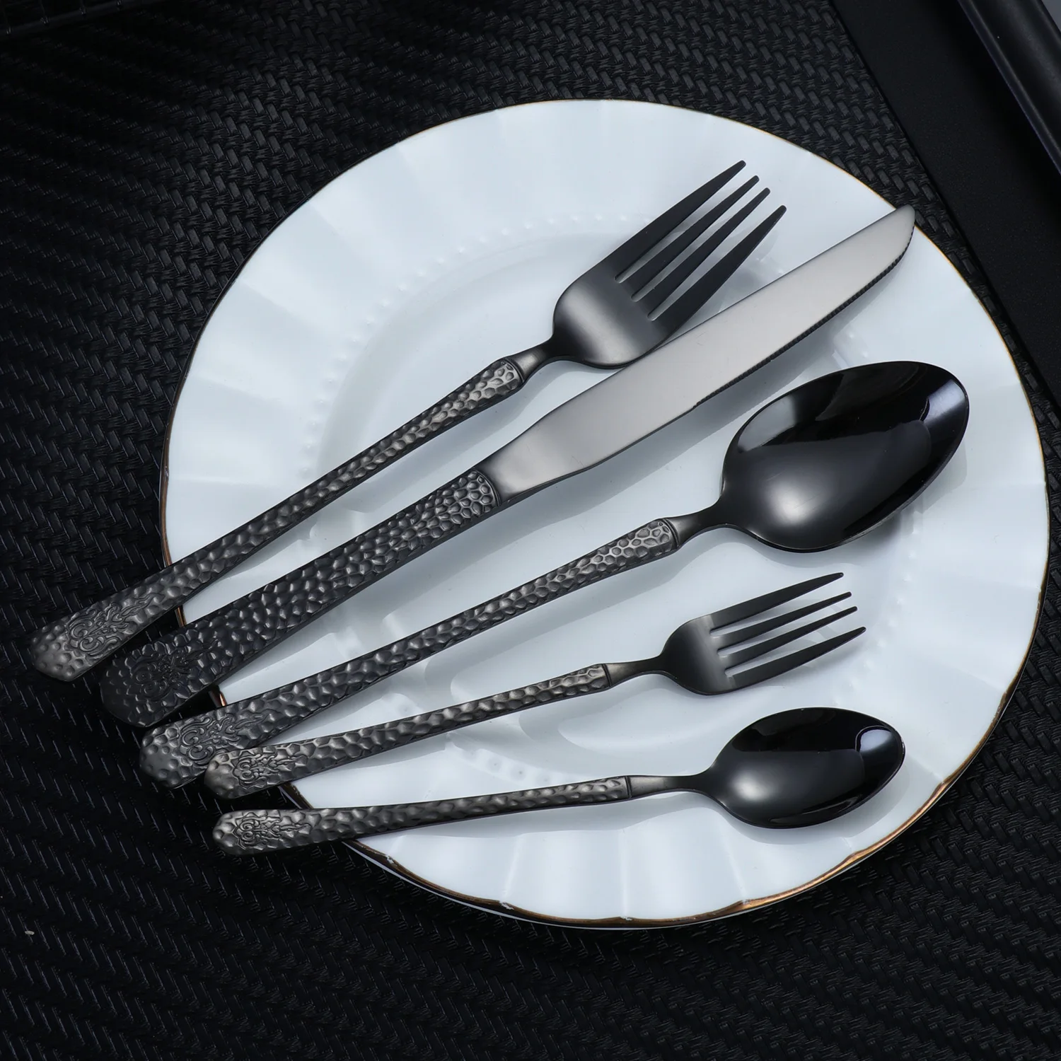 4PC/5PC/24PC/30PC Matte black Knife Fork Spoon Tableware Set Dinner Black Cutlery Sets Stainless Steak Knife Fork Coffee Spoon