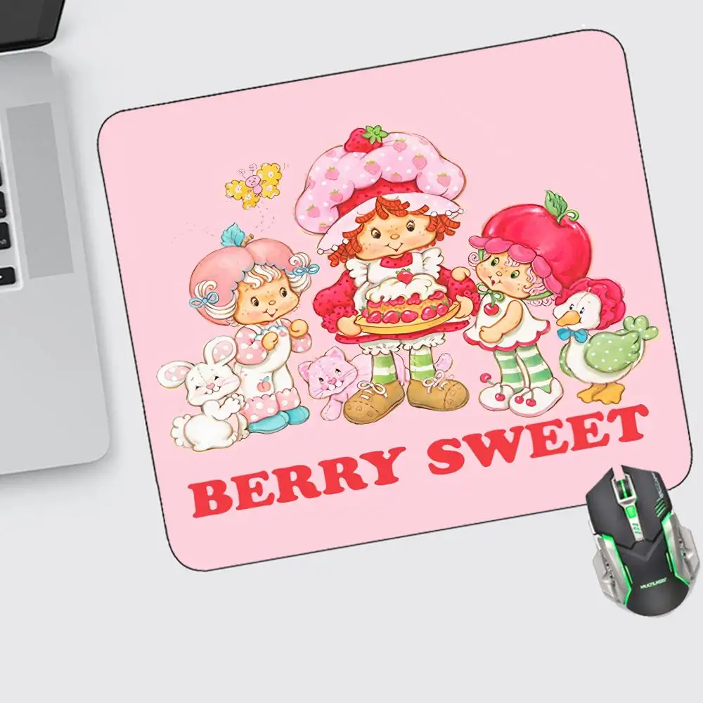 

Strawberry Shortcake Mouse Pad Small Gaming Accessories Keyboard Computer Offices Desk Mat Pc Gamer Non-slip Rubber Mousepad