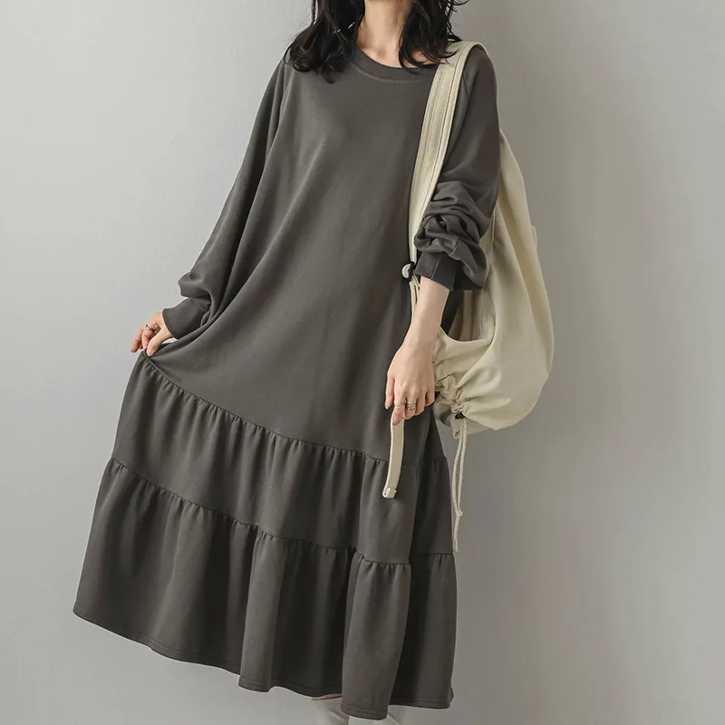 

Autumn Japanese Dress in 2025, Loose Mid-length Stitching Ruffled Women's Sweater Dress