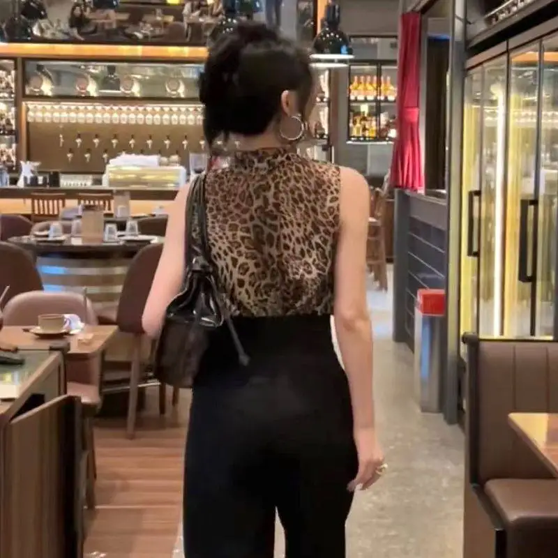 Sleeveless T-Shirts…