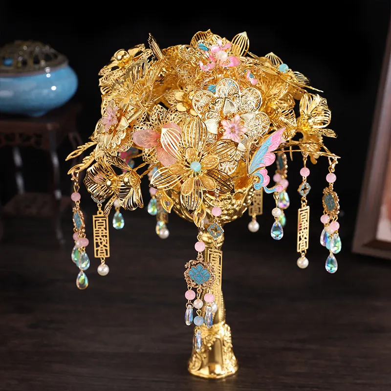 

Золотой букет в национальном стиле, ручной работы, высококачественный китайский свадебный букет-аксессуар для невест, с богатой отделкой