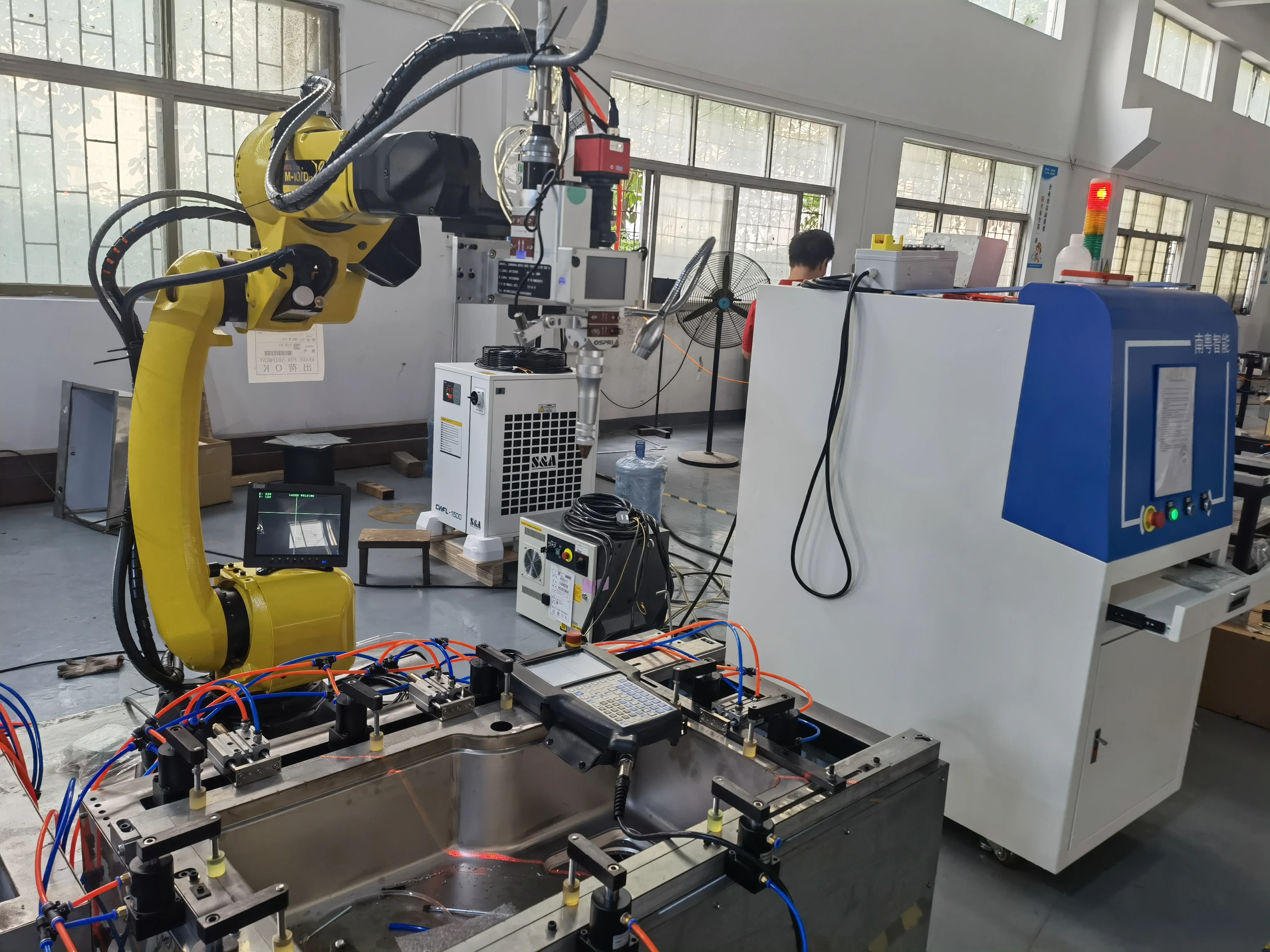 Spawarka światłowodowa TLF 5-osiowa