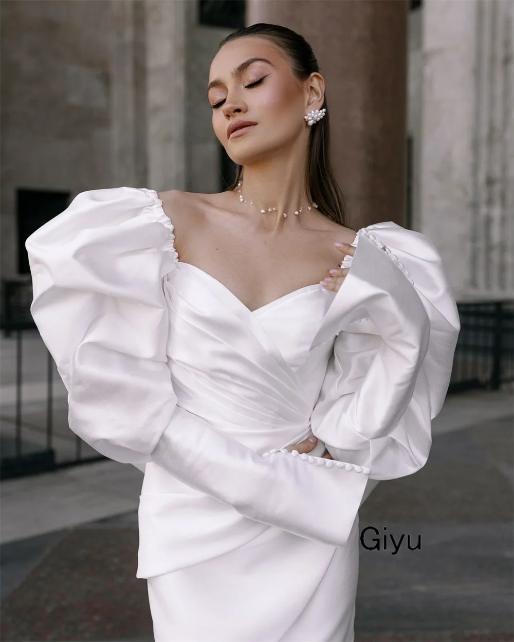 Giyu Modern Style Pleat Mini Wedding Dress 2024 V-Neck Pleat Cap Sleeves Short-length Above Knee Vestidos Novias Boda