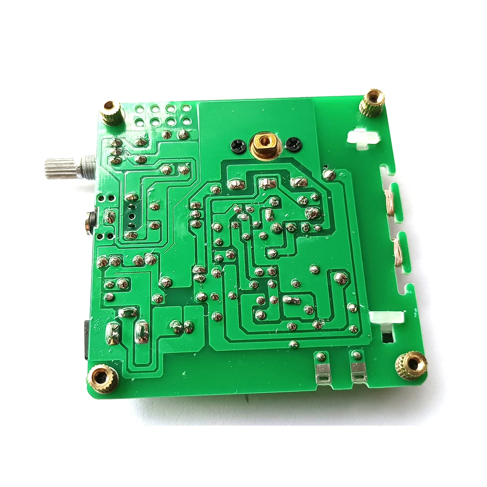 medium wave transmitter experimental AM transmitter amplitude modulation transmitter for 868mhz Crystal radio Student debugging