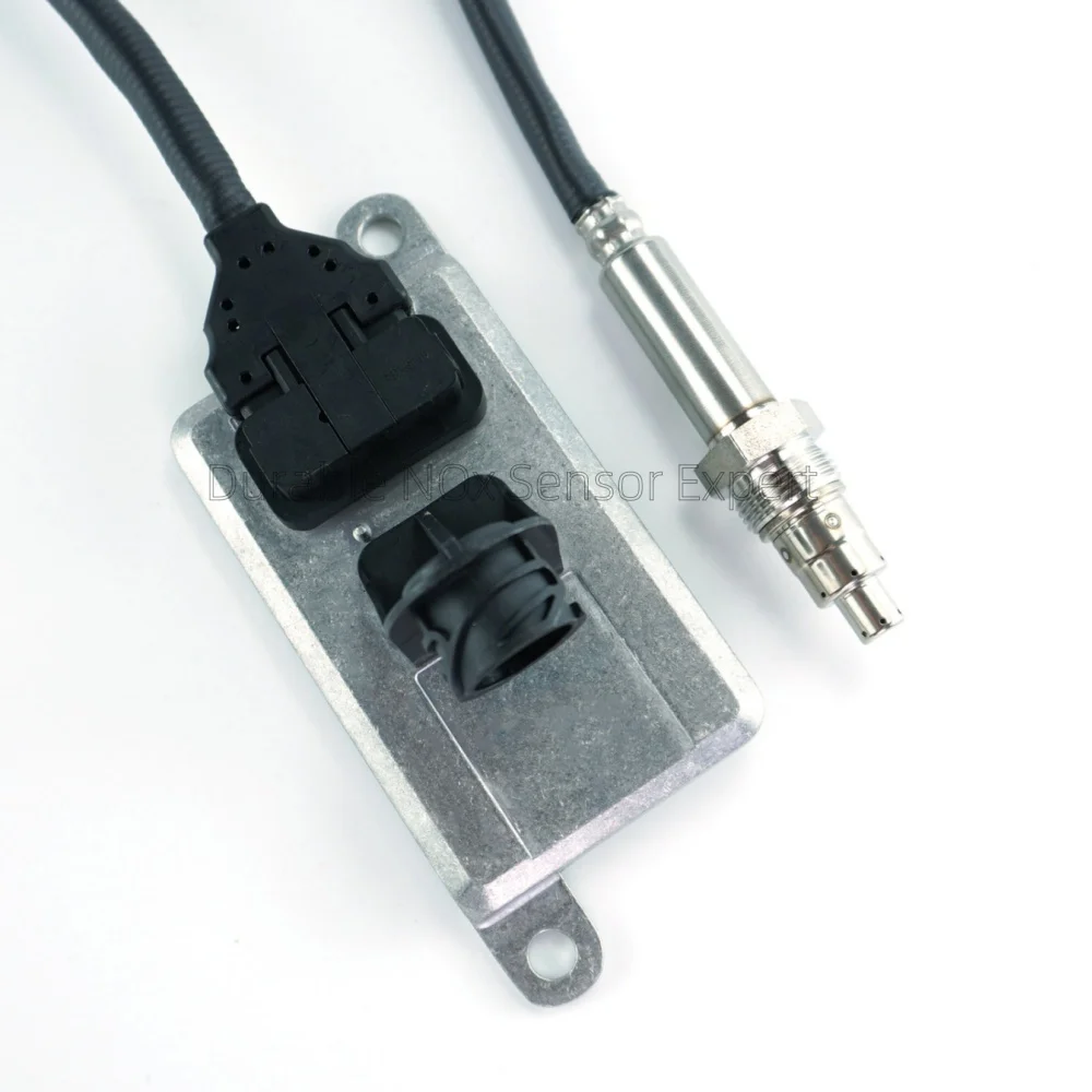 

2296799 5WK96612F 2020691 1872080 2247379 5WK96612D Nitrogen Oxygen NOx Sensor 24V For Scania Engine Spare Parts