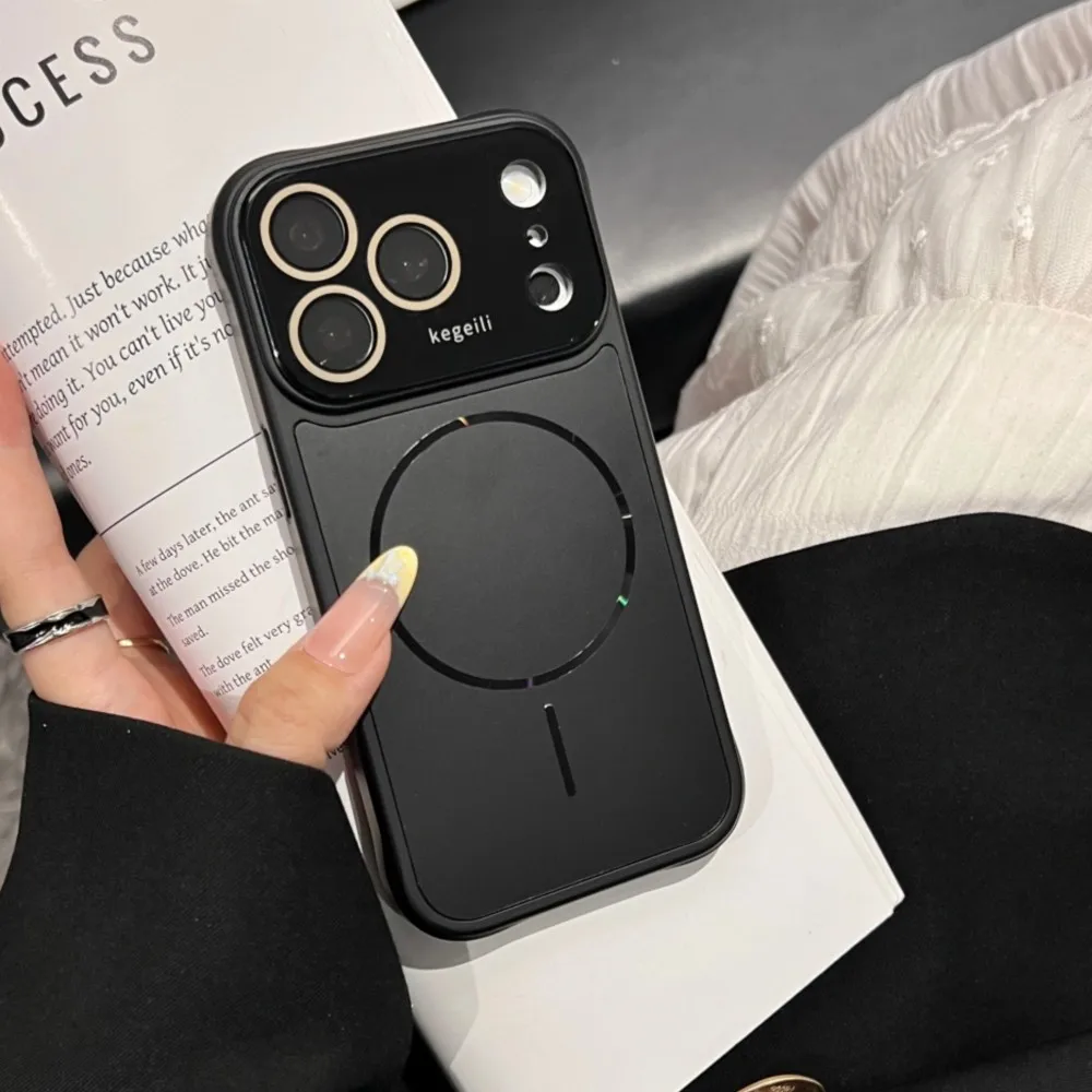 Matte Magnetic Wireless Charging Phone Case for iPhone 17 16 15 14 13 Pro Max Black Shockproof Soft TPU Protective Cover