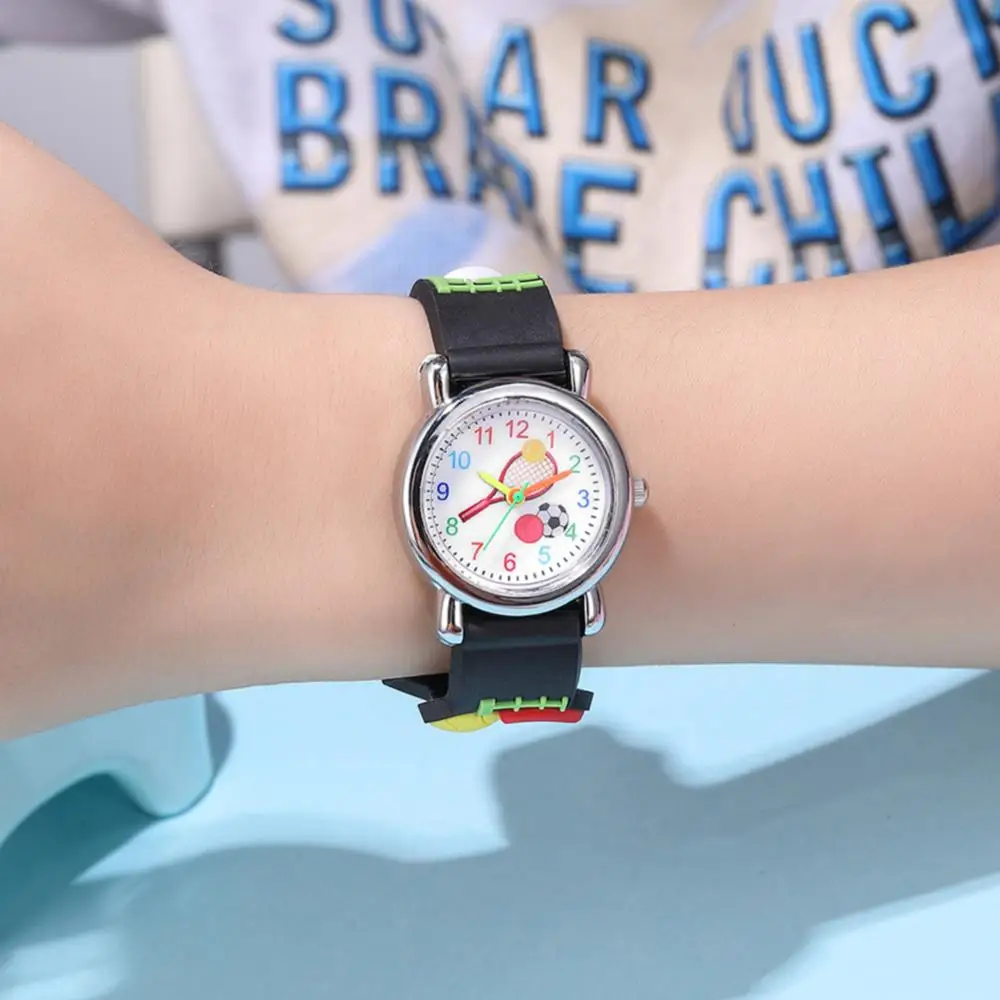 Montres à quartz en plastique pour enfants, montres pour enfants, motif de sport de tennis, cadeau mignon pour étudiants, instituts