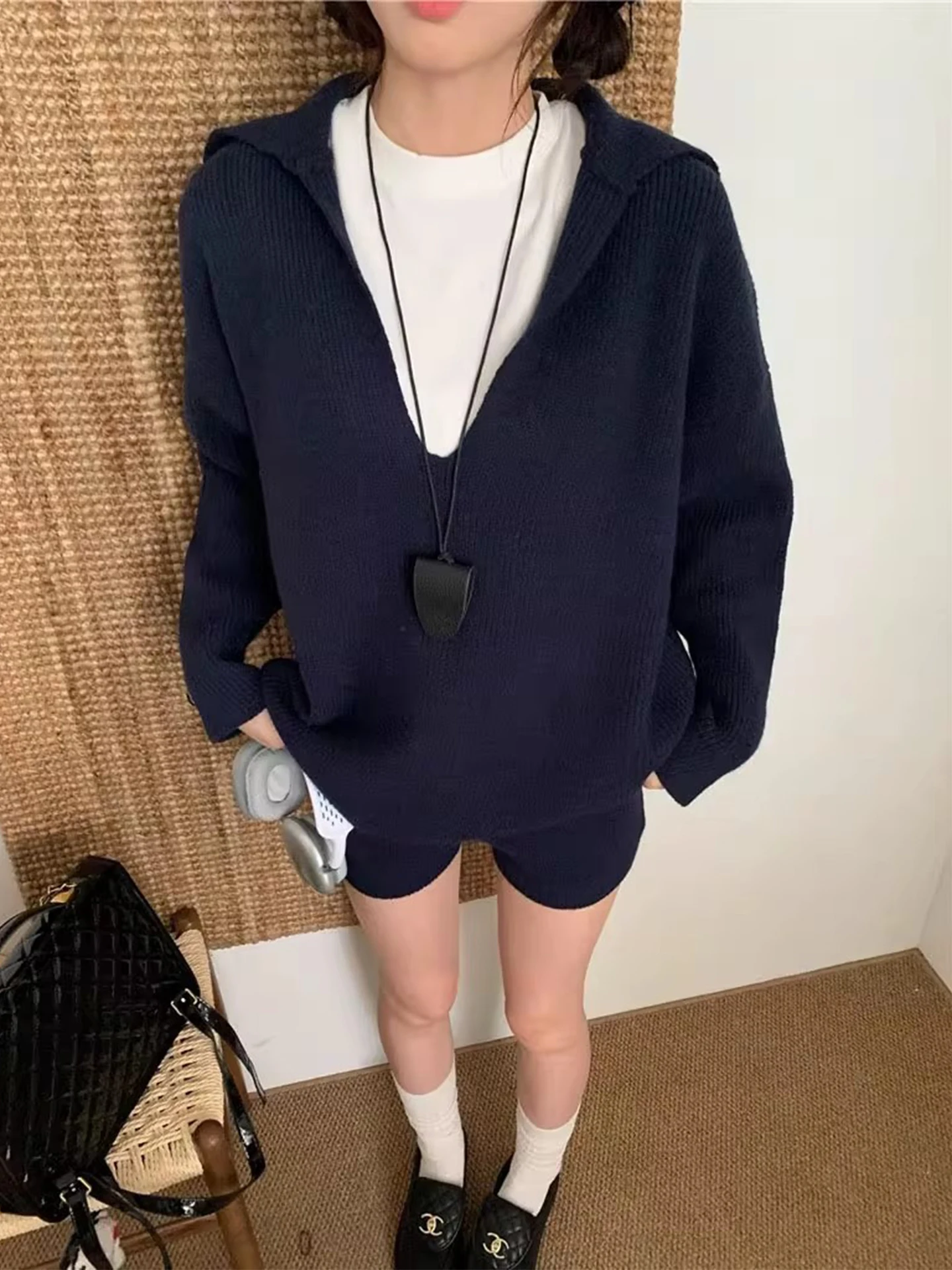 Lässiger gestrickter V-Ne-Pullover mit hoher Taille, zweiteiliges Set für Damen, Faion, Herbst 2022, schlankmachende Wirkung