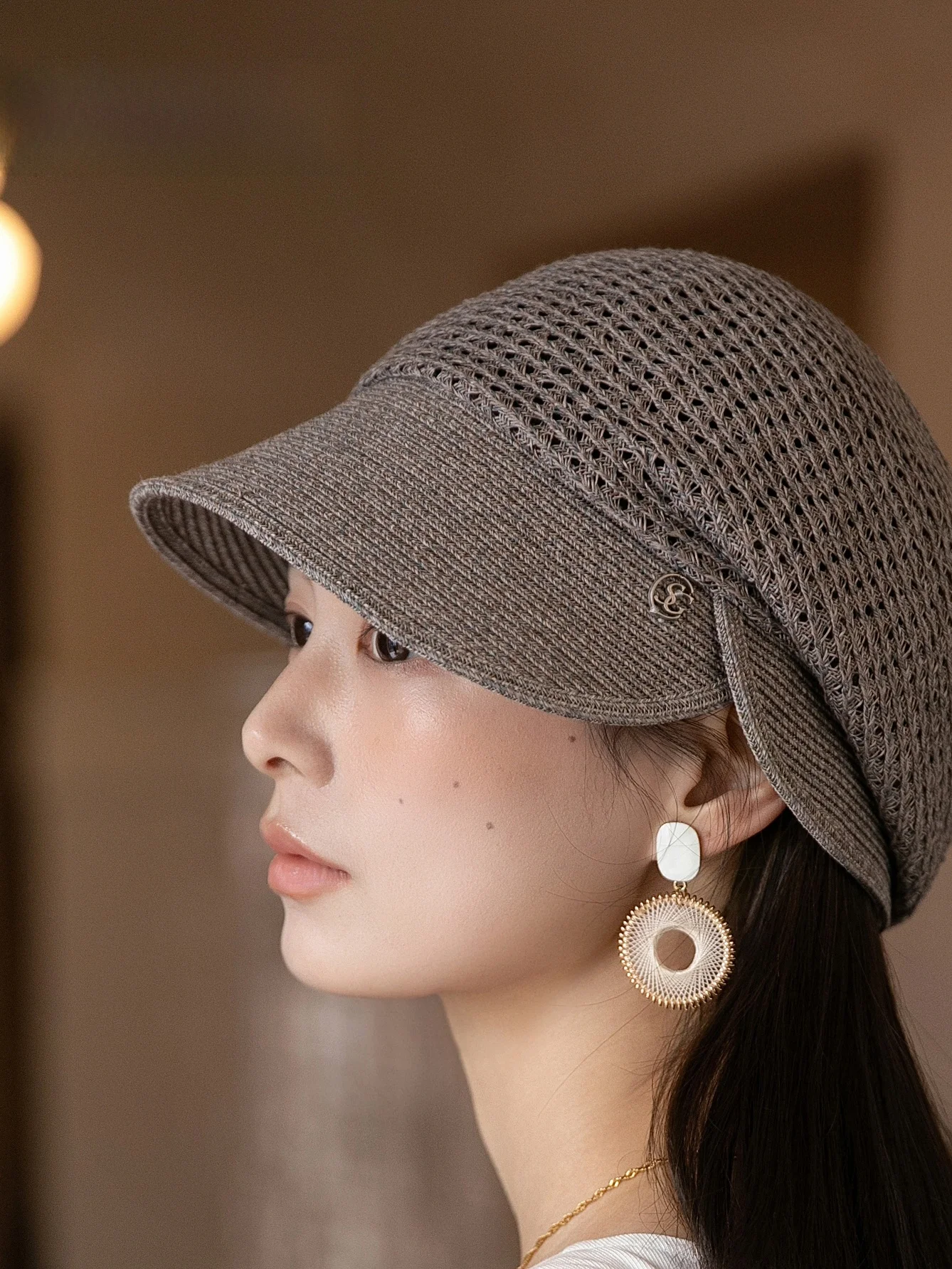 women's-summer-breathable-thin-sun-protection-hat-foldable-grass-woven-wide-brim-hat-mauro-poli-french-style-hollow-out-design