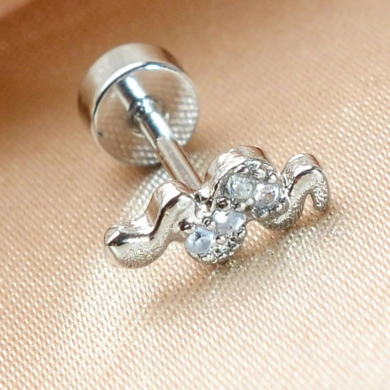 1PC Stainless Steel Cartilage Stud Earrings for Women CZ Leaf Cross Flower Studs Ear Helix Tragus Conch Rook Lobe Flat Piercing