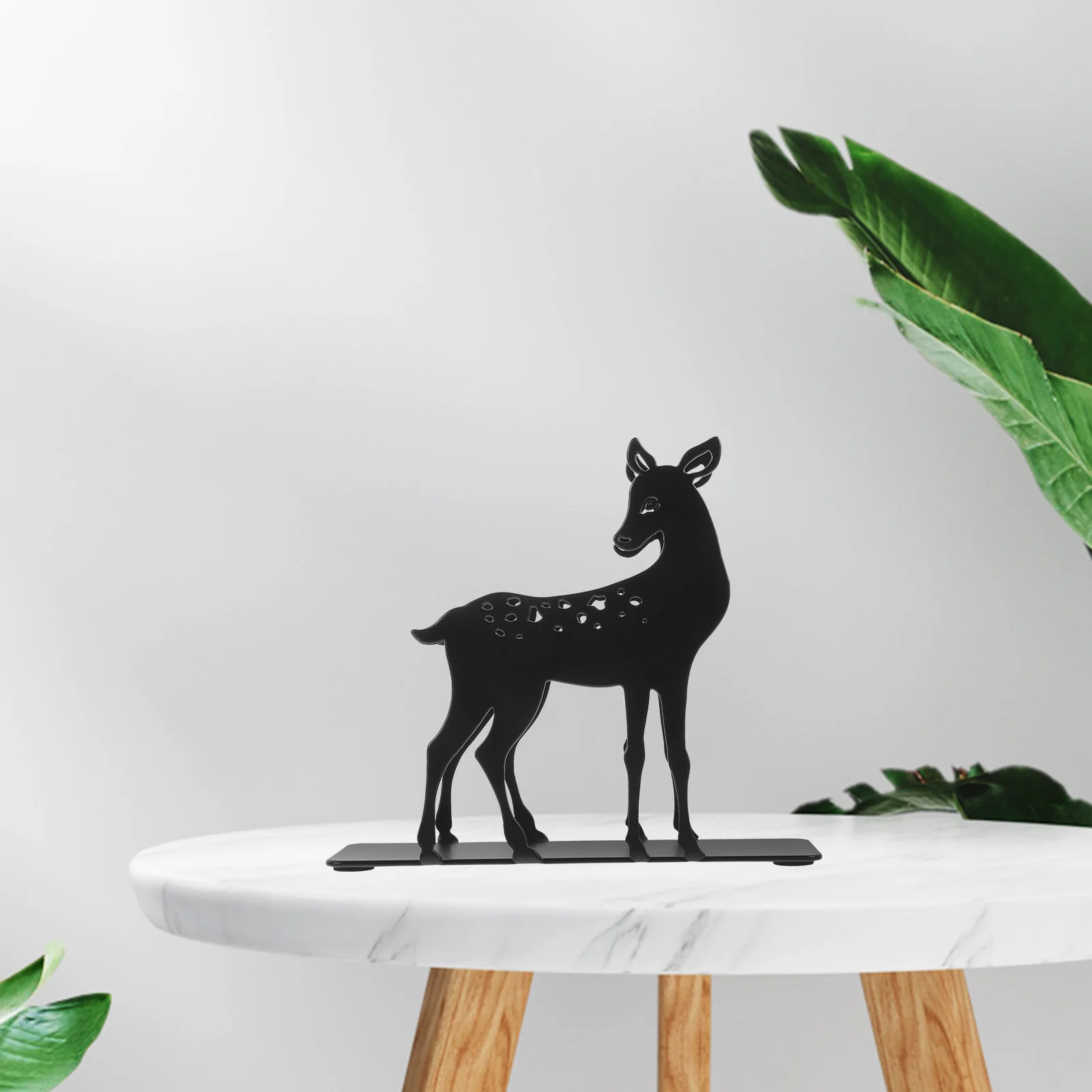 Paper Towel Dispensers Sika Deer Napkin Holder for Table Metal Tissue Holders Decorative Iron