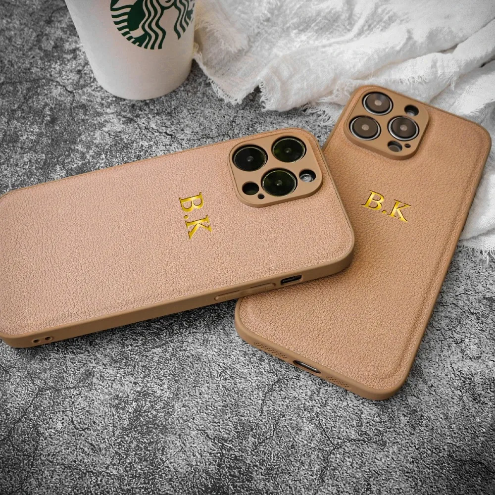 เคสแบบกำหนดเองอย่างหรูหราสำหรับ iPhone 16 15 14 13 12 11 PRO MAX เคสหนังตัวอักษรชื่อย่อ7 8 PLUS XR XS MAX