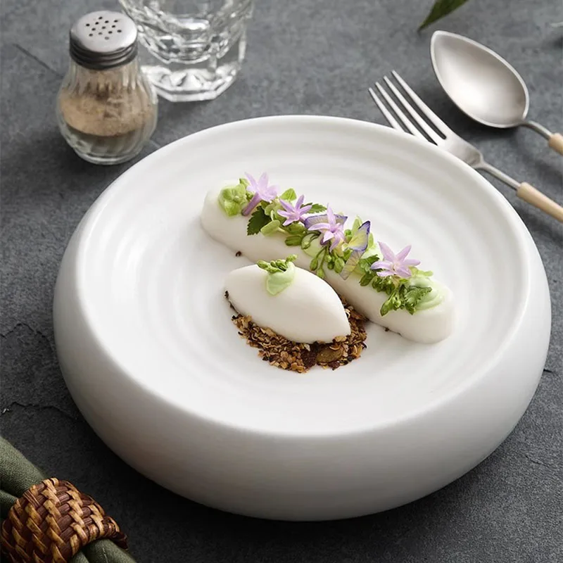 Creative Threaded Ceramic Insulation Plate Pure White Dessert Plate Snack Plate Sushi Plates Restaurant Specialty Tableware